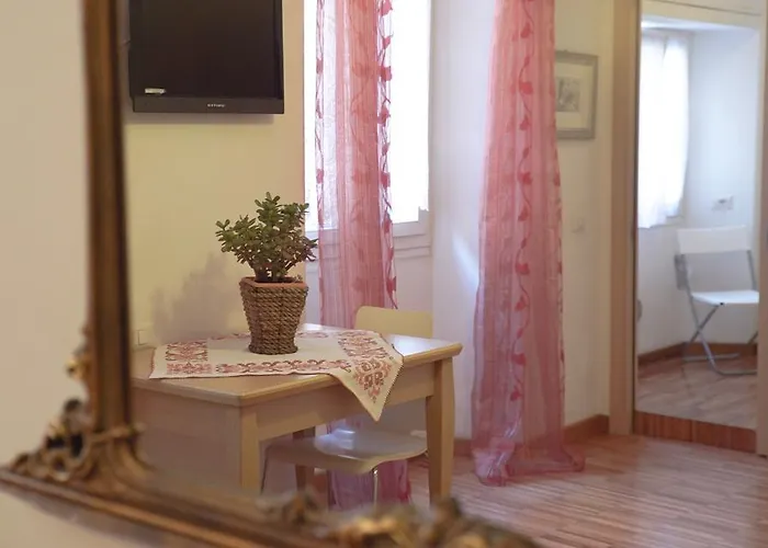 Apartment La Giara Del Centro La Spezia